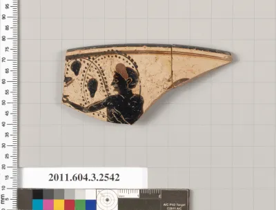 Terracotta rim fragment of a kylix (drinking cup)