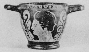 SKYPHOS (SOUTH ITALIAN, CAMPANIAN, RED-FIGURE)