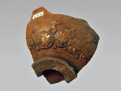 Vase fragment