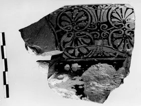 KRATER, CALYX, FRAGMENT (ATHENIAN, RED-FIGURE)