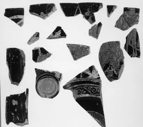 KANTHAROS, FRAGMENTS (ATHENIAN, RED-FIGURE)