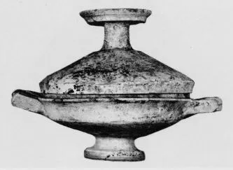LEKANIS (SOUTH ITALIAN, WHITE SLIP WARE)