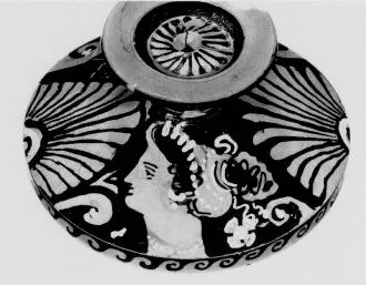 LEKANIS LID (SOUTH ITALIAN, APULIAN, RED-FIGURE)