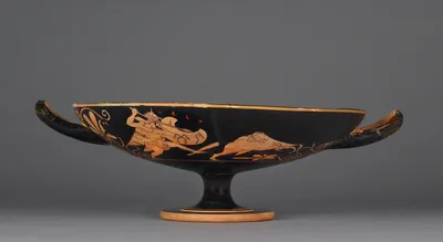 Attic Red-Figure Kylix Type B