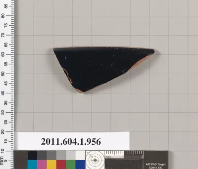 Terracotta rim fragment of a kylix (drinking cup)