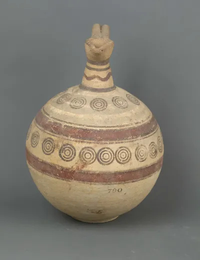 Oinochoe