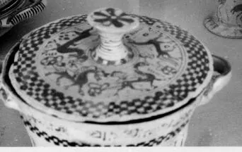 PYXIS (PROTOATTIC, SILHOUETTE)