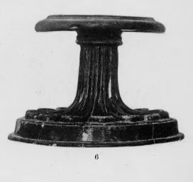 STAND (CALENIAN, BLACK GLAZE)