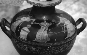 HYDRIA (ATHENIAN, RED-FIGURE)