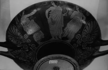 CUP (ATHENIAN, RED-FIGURE)