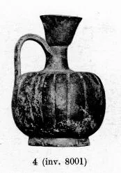 LEKYTHOS, SQUAT (SOUTH ITALIAN, CAMPANIAN, BLACK GLAZE)