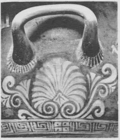 KRATER, BELL (SOUTH ITALIAN, APULIAN, RED-FIGURE)