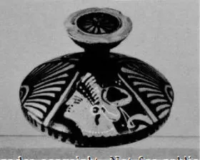 LEKANIS LID (SOUTH ITALIAN, APULIAN, RED-FIGURE)