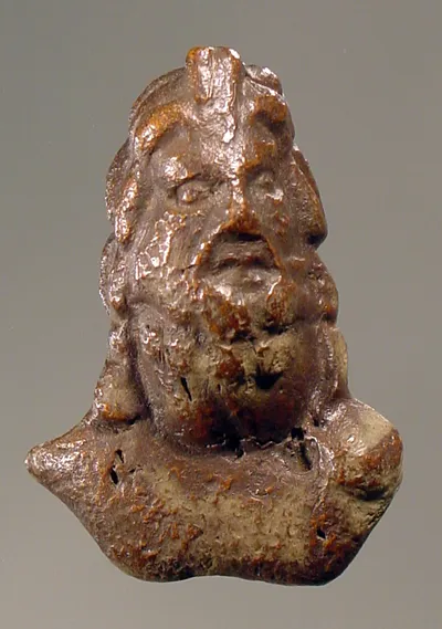 Attasche mit Jupiterbüste