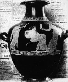 HYDRIA (ATHENIAN, RED-FIGURE)