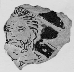 FRAGMENT (SOUTH ITALIAN, APULIAN, RED-FIGURE)