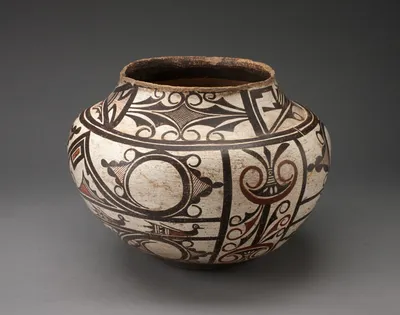 Polychrome Jar (Olla) with Curvilinear Geometric Motifs and Abstract Birds within Bold Frames