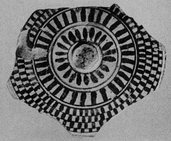 PYXIS LID, FRAGMENT (CORINTHIAN, ADDED COLOUR)
