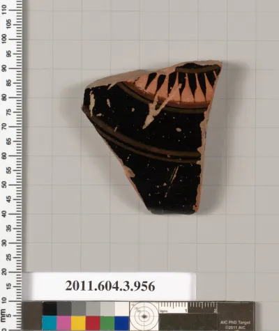 Terracotta fragment of a lekanis lid (covered dish)