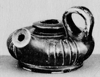GUTTUS (CALENIAN, BLACK GLAZE)