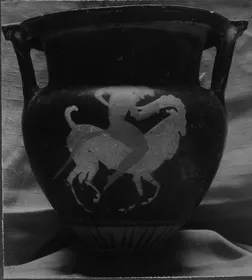 KRATER, COLUMN (ATHENIAN, BLACK-FIGURE)