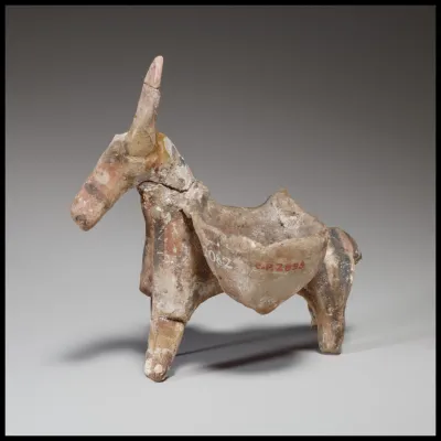 Donkey figurine