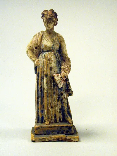 Statuette of a girl