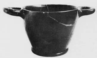 SKYPHOS (ATHENIAN, BLACK GLAZE)