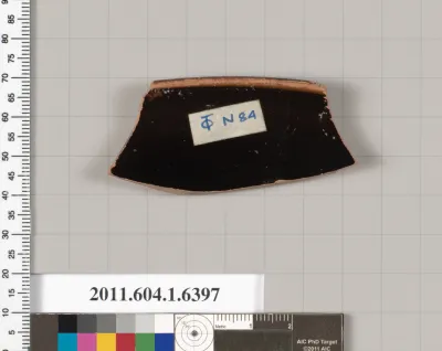 Terracotta rim fragment of a kylix (drinking cup)