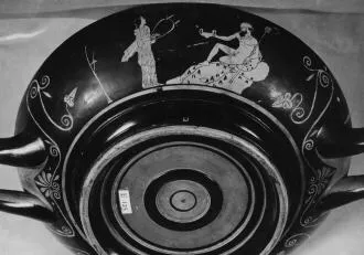CUP, STEMLESS (ATHENIAN, RED-FIGURE)