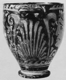 SKYPHOS (SOUTH ITALIAN, APULIAN, RED-FIGURE)