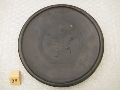 plat  ; assiette