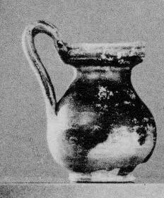 OINOCHOE (SOUTH ITALIAN, APULIAN, BROWN GLAZE)