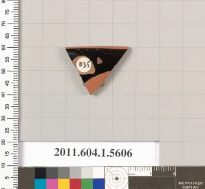 Terracotta rim fragment of a kylix (drinking cup)