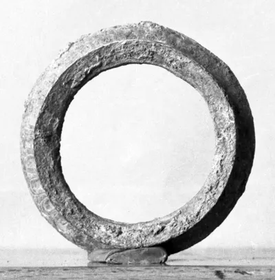 Ringförmiger Untersatz (Gefäßfuß)