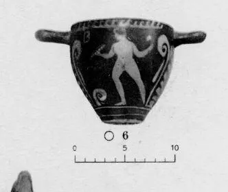 SKYPHOS (SOUTH ITALIAN, APULIAN, RED-FIGURE)