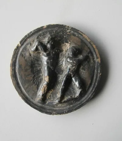 coupe  ; médaillon de vase