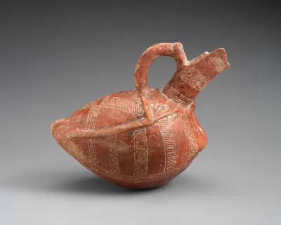 Terracotta askos (vessel) in the shape of a bird