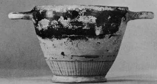 SKYPHOS (CORINTHIAN, BLACK GLAZE)