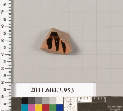 Terracotta fragment of a lekanis lid (covered dish)