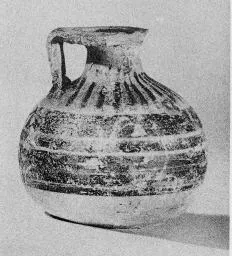 ARYBALLOS (ETRUSCO-CORINTHIAN, BLACK PATTERN)