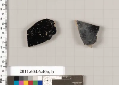 Terracotta fragments of closed shapes