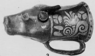 FIGURE VASE (SOUTH ITALIAN, APULIAN, RED-FIGURE)