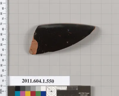 Terracotta rim fragment of a kylix (drinking cup)