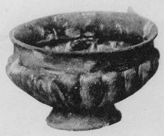 VASE (ETRUSCAN)