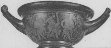 CUP, STEMLESS (ATHENIAN, RED-FIGURE)