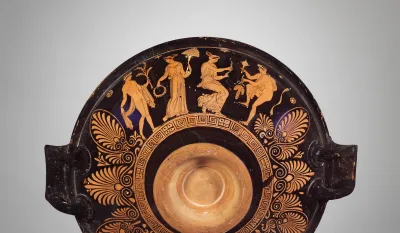 Terracotta lekanis (dish)
