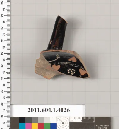 Terracotta rim fragment of a kylix (drinking cup)