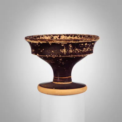 Terracotta stemmed dish
