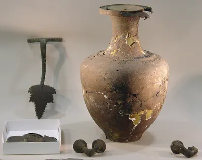 Hydria
